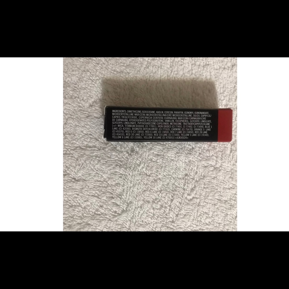 Mac Lipstick - Picture 5 of 6